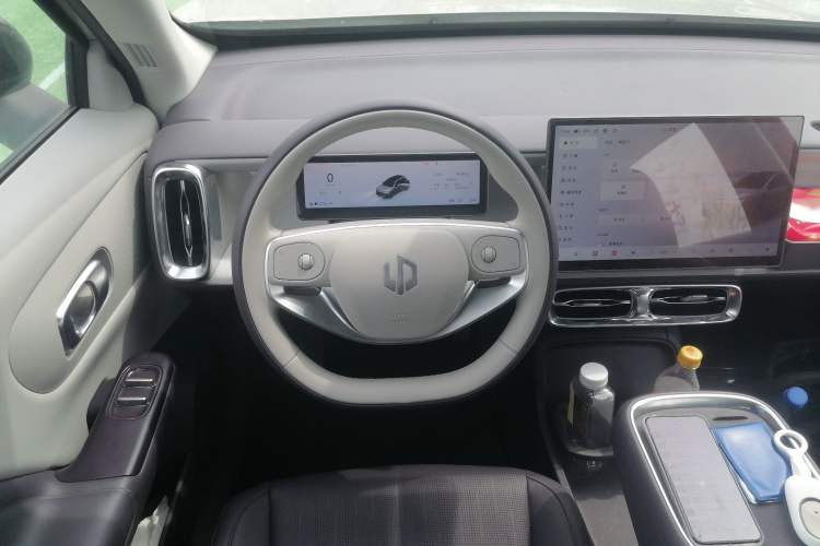 Used Leapmotor B10 2025 510 Joyful Edition Steering Wheel