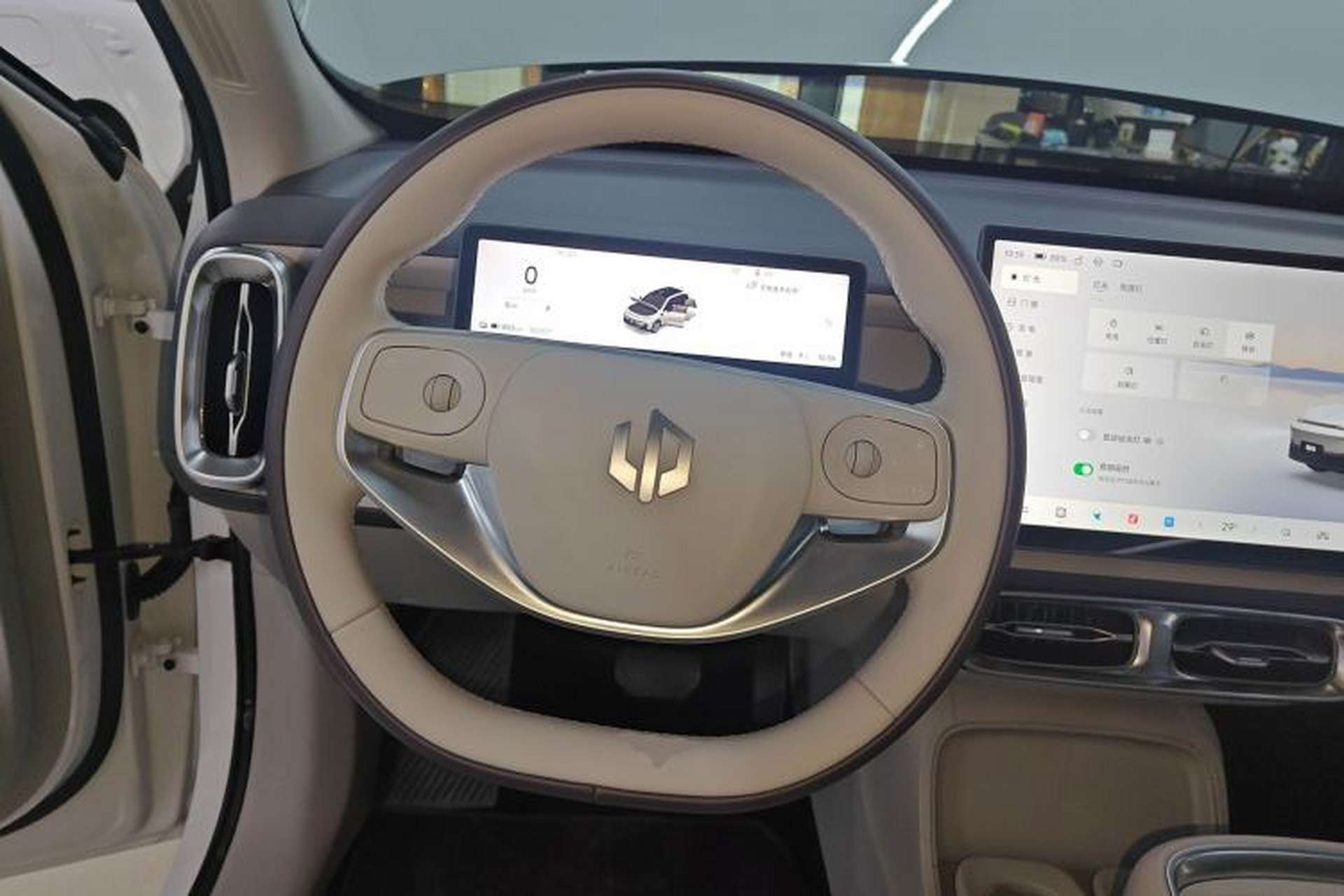 Used Leapmotor B10 2025 510 LiDAR Version Steering Wheel
