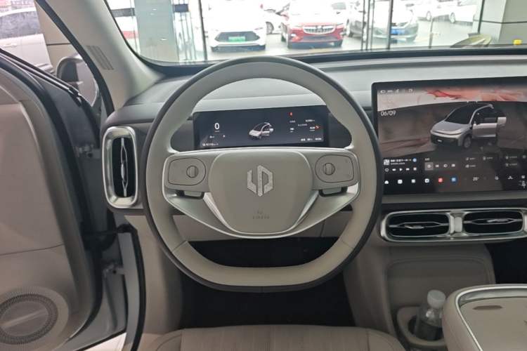 Used Leapmotor B10 2025 510 Joyful Edition Steering Wheel