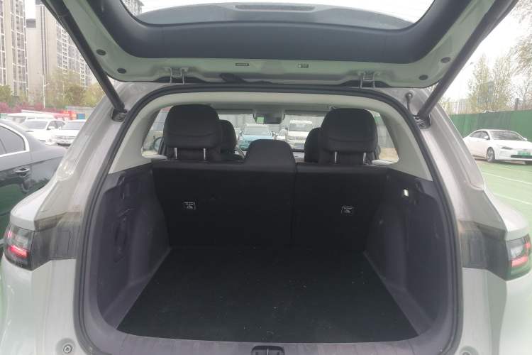 Used Leapmotor B10 2025 510 Joyful Edition Trunk