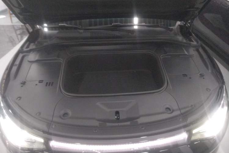 Used Leapmotor C01 2023 630 All-Wheel-Drive Performance Version Engine Bay