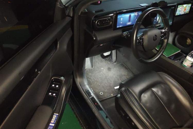Used Leapmotor C01 2022 Four-Wheel Drive Dual-Motor High-Performance Version Driver Seat
