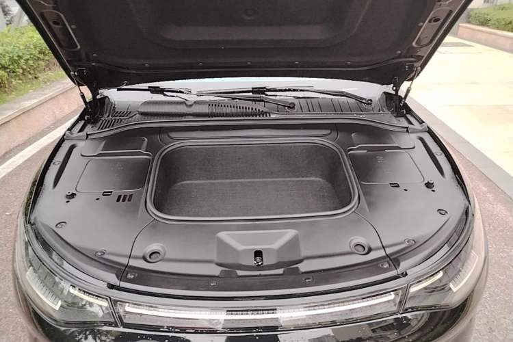 Used Leapmotor C01 2022 Rear-Drive Long-Range Version Engine Bay
