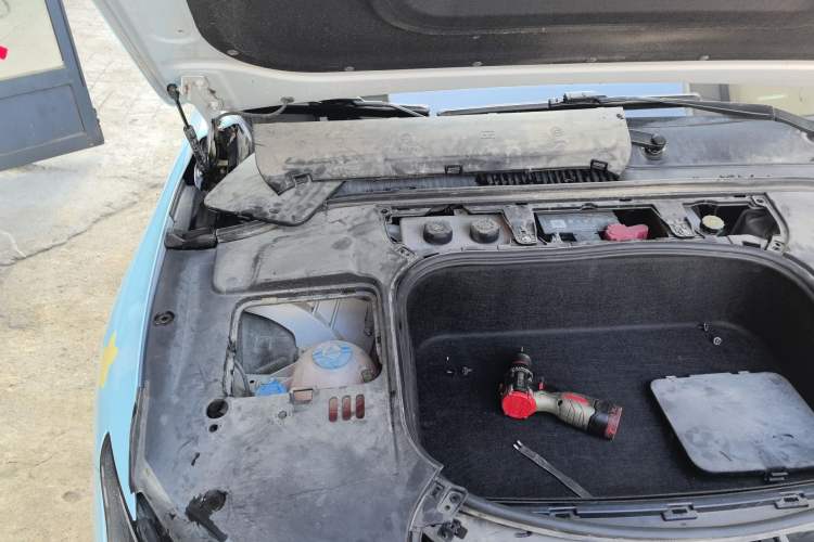 Used Leapmotor C01 2022 Rear-Drive Long-Range Version Engine Bay Right