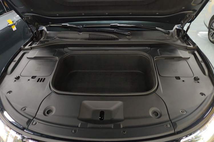 Used Leapmotor C01 2022 Rear-Drive Standard Range Version Engine Bay