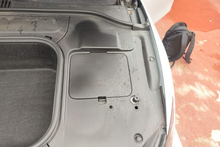 Used Leapmotor C01 2022 Rear-Drive Long-Range Version Engine Bay Left