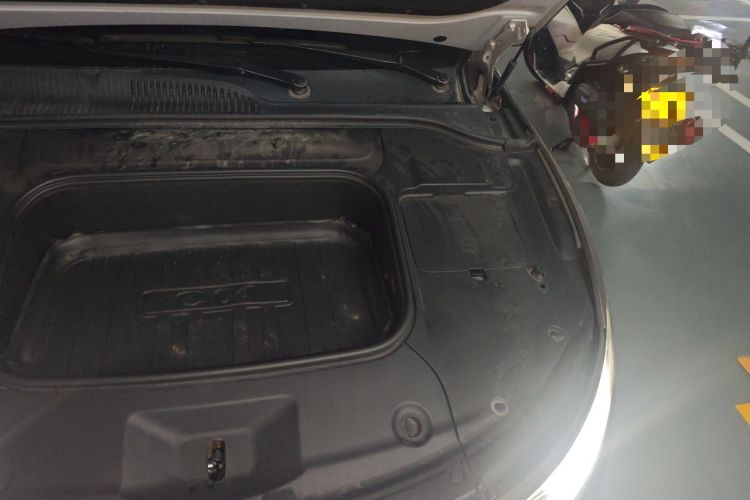Used Leapmotor C01 2022 Rear-Drive Long-Range Version Engine Bay Left