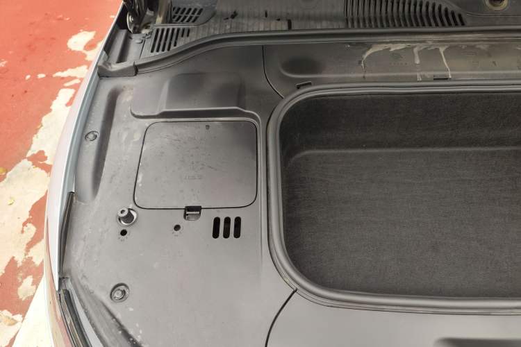 Used Leapmotor C01 2022 Rear-Drive Long-Range Version Engine Bay Right