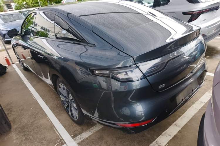 Used Leapmotor C01 2022 Rear-Drive Ultra-Long Range Version Exterior 2