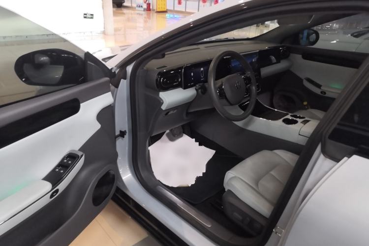Used Leapmotor C01 2022 Rear-Drive Long-Range Version Interior 2
