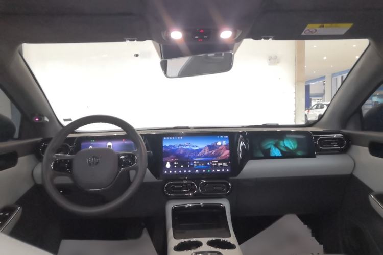 Used Leapmotor C01 2022 Rear-Drive Long-Range Version Interior 4