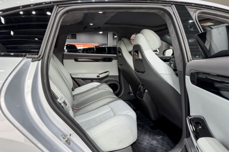 Used Leapmotor C01 2022 Rear-Drive Long-Range Version Interior 8