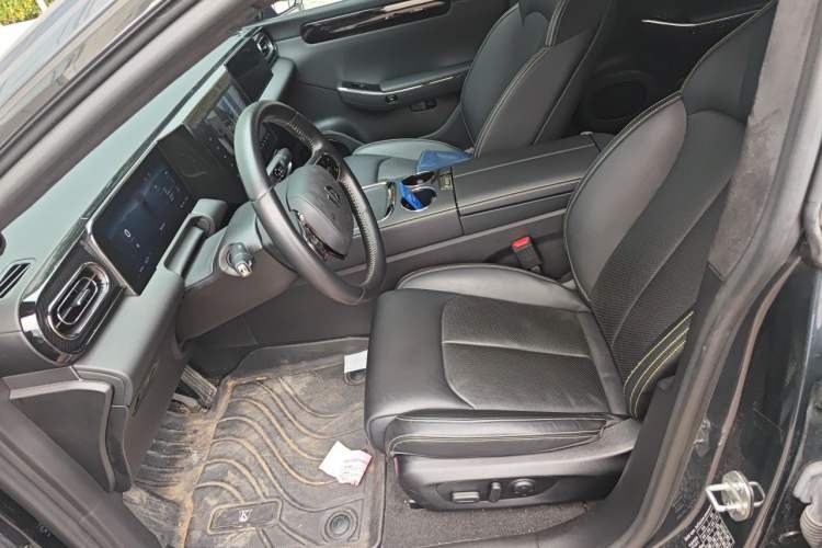 Used Leapmotor C01 2022 Four-Wheel Drive Dual-Motor High-Performance Version Left Front Seat