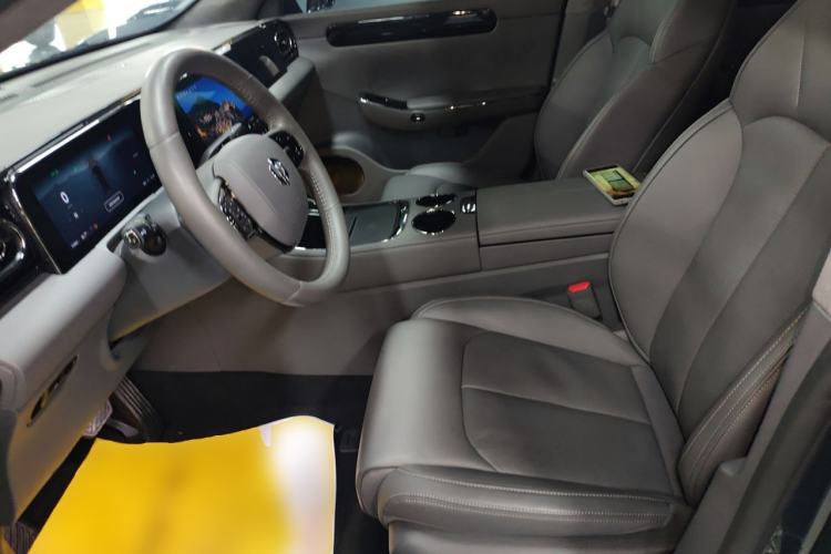 Used Leapmotor C01 2022 Rear-Drive Standard Range Version Left Front Seat