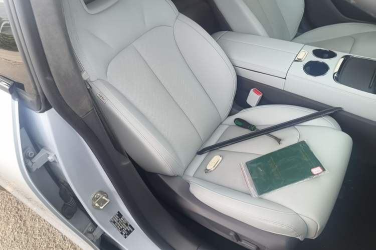 Used Leapmotor C01 2022 Four-Wheel Drive Dual-Motor Performance Version Right Front Seat