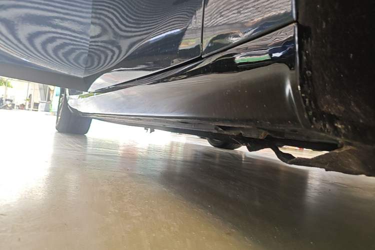 Used Leapmotor C01 2022 Rear-Drive Long-Range Version Right Side Sill