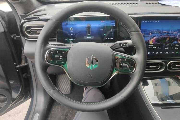 Used Leapmotor C01 2022 Rear-Drive Ultra-Long Range Version Steering Wheel