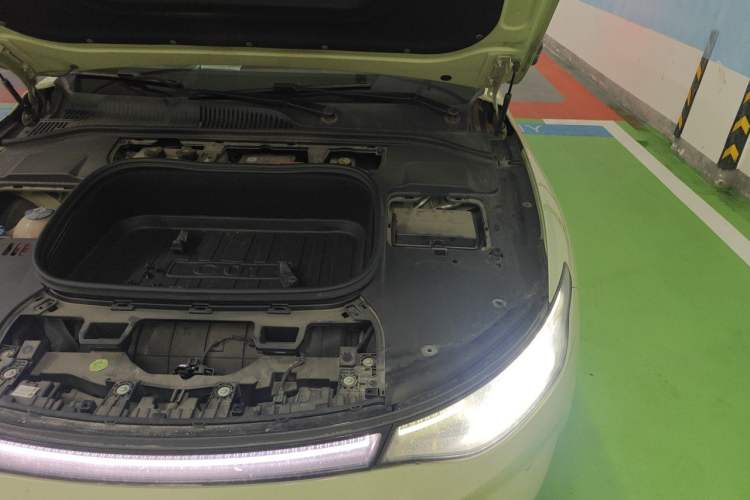 Used Leapmotor C01 2022 Rear-Drive Ultra-Long Range Version Engine Bay Left