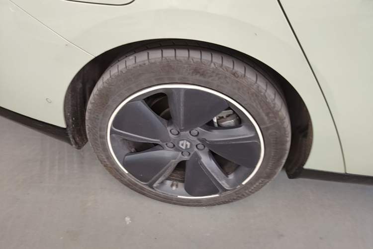 Used Leapmotor C01 2022 Rear-Drive Ultra-Long Range Version Exterior 3