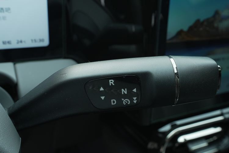 Used Leapmotor C01 2022 Four-Wheel Drive Dual-Motor Performance Version Gear Lever