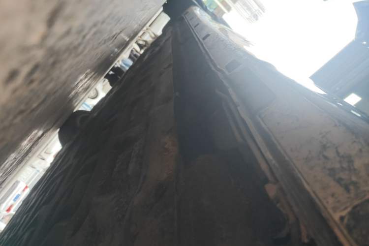 Used Leapmotor C01 2022 Rear-Drive Long-Range Version Left Side Sill