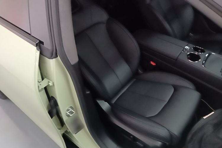 Used Leapmotor C01 2022 Rear-Drive Long-Range Version Right Front Seat