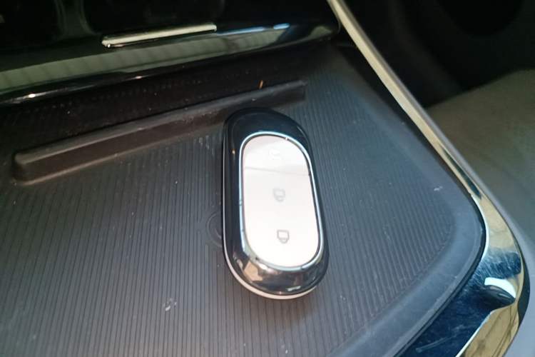 Used Leapmotor C01 2022 Rear-Drive Long-Range Version Vehicle Key