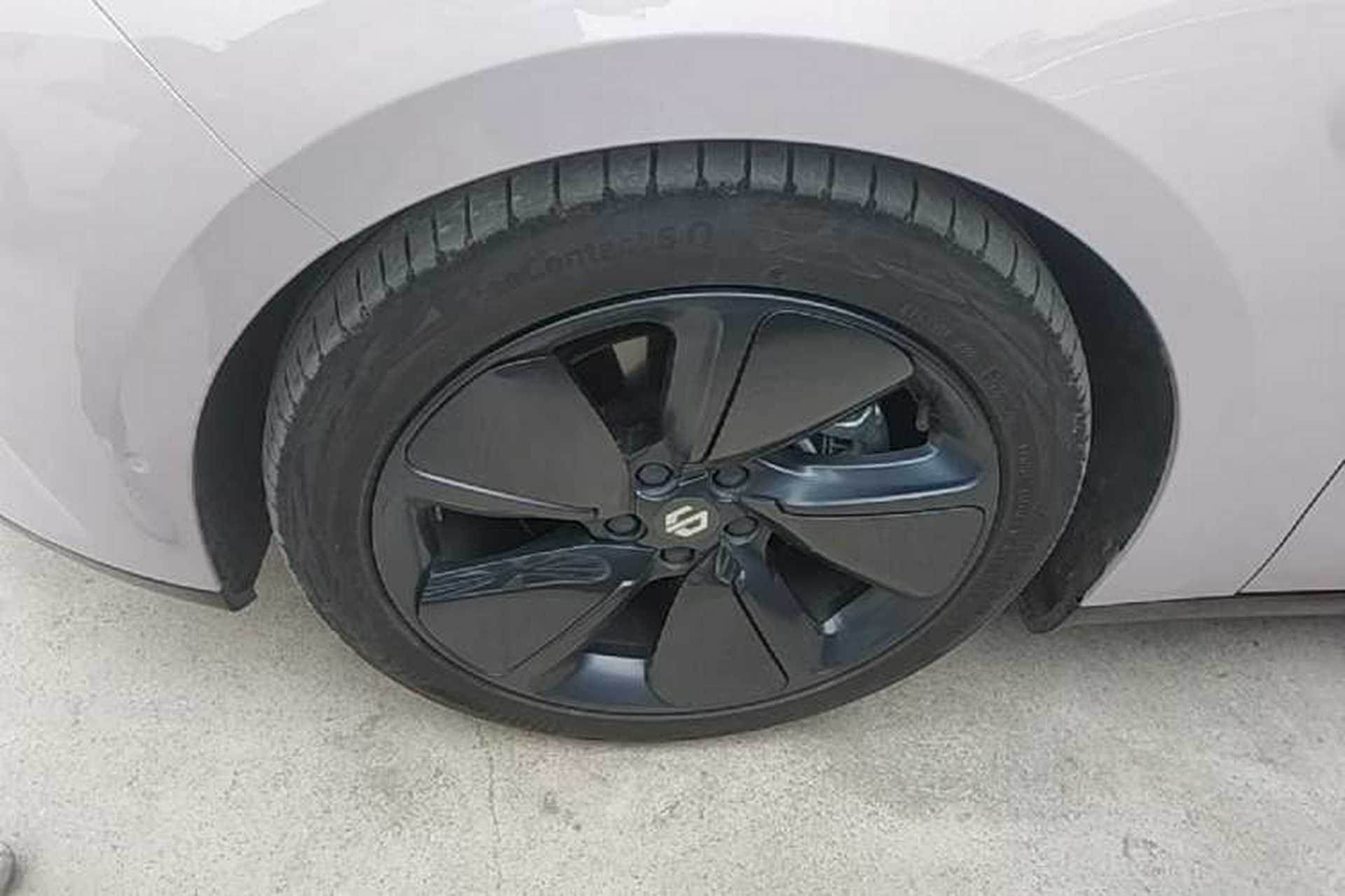 Used Leapmotor C01 2022 Rear-Drive Ultra-Long Range Version Left Front Wheel Hub