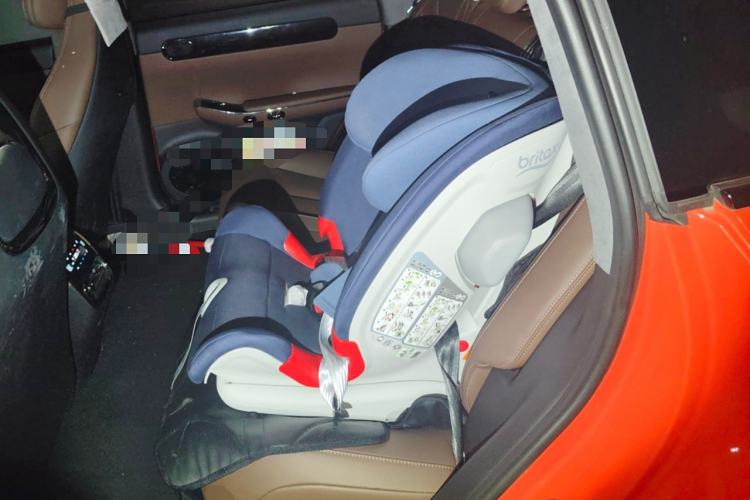 Used Leapmotor C01 2022 Four-Wheel Drive Dual-Motor Performance Version Left Rear Seat
