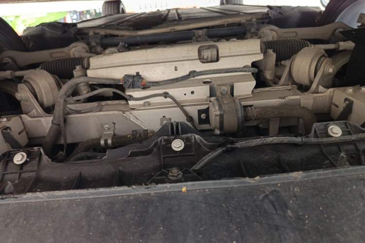 Used Leapmotor C01 2022 Four-Wheel Drive Dual-Motor Performance Version Chassis Front