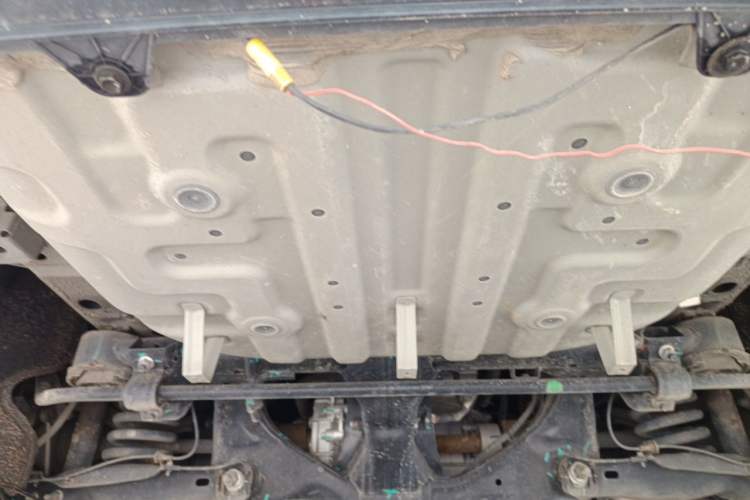 Used Leapmotor C01 2022 Four-Wheel Drive Dual-Motor Performance Version Chassis Rear