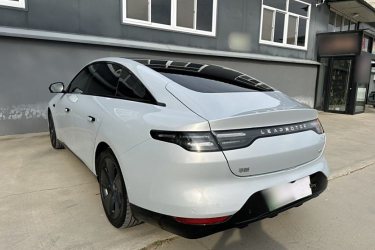 Used Leapmotor C01 2022 Rear-Drive Long-Range Version Exterior 3