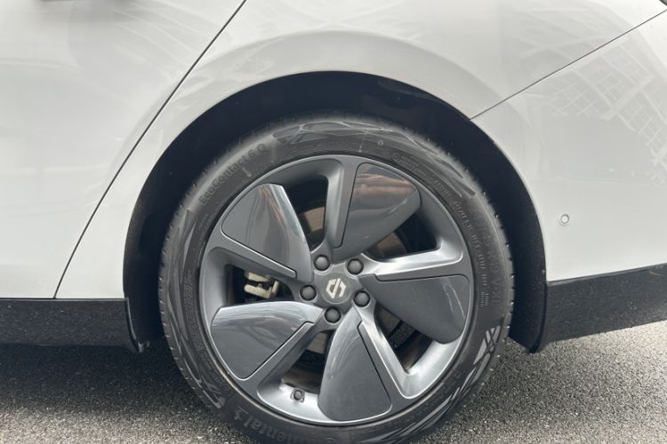 Used Leapmotor C01 2022 Four-Wheel Drive Dual-Motor High-Performance Version Exterior 6