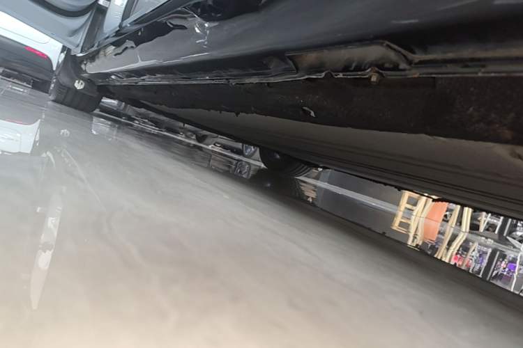 Used Leapmotor C01 2022 Rear-Drive Long-Range Version Left Side Sill
