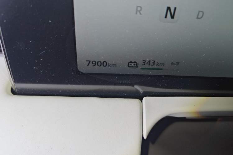 Used Leapmotor C01 2022 Four-Wheel Drive Dual-Motor Performance Version Odometer Close Up