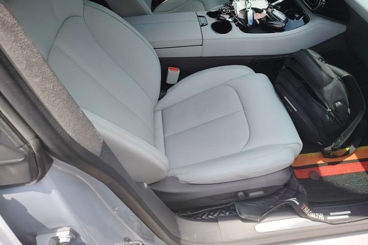 Used Leapmotor C01 2022 Rear-Drive Ultra-Long Range Version Right Front Seat
