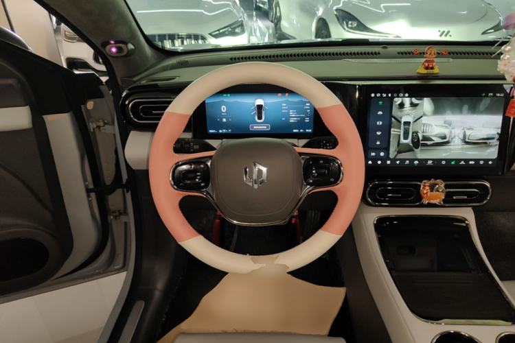 Used Leapmotor C01 2022 Rear-Drive Long-Range Version Steering Wheel
