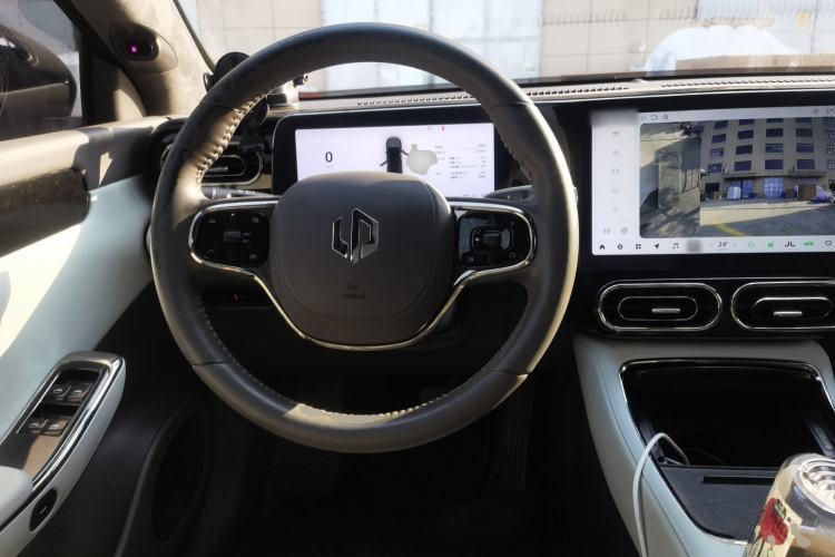 Used Leapmotor C01 2022 Rear-Drive Long-Range Version Steering Wheel