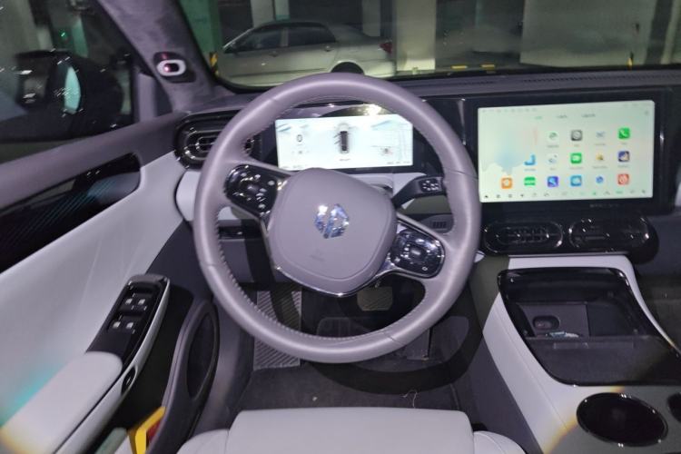 Used Leapmotor C01 2022 Four-Wheel Drive Dual-Motor Performance Version Steering Wheel