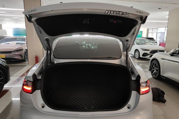 Used Leapmotor C01 2022 Rear-Drive Long-Range Version Trunk