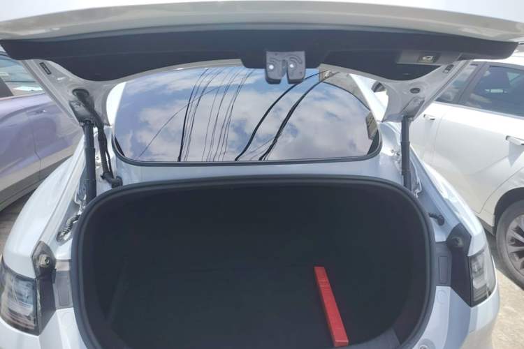 Used Leapmotor C01 2022 Rear-Drive Ultra-Long Range Version Trunk