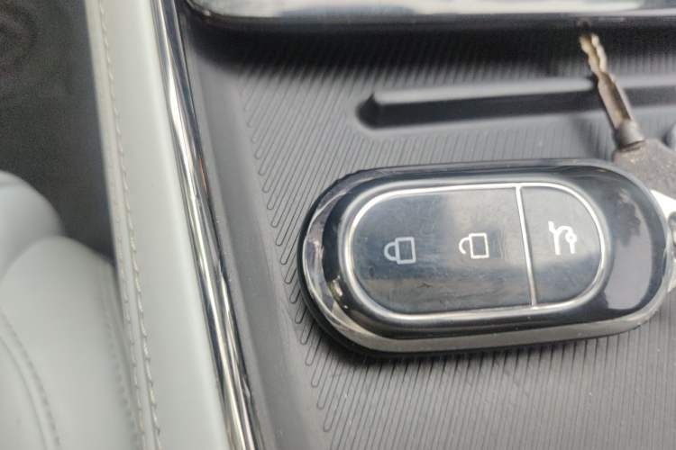 Used Leapmotor C01 2022 Rear-Drive Ultra-Long Range Version Vehicle Key