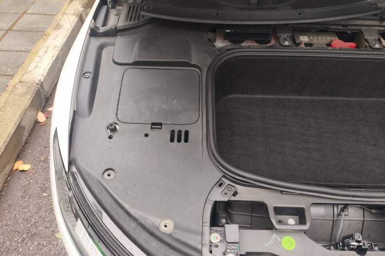 Used Leapmotor C01 2022 Rear-Drive Long-Range Version Engine Bay Right