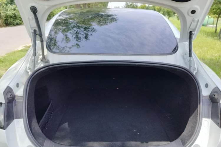 Used Leapmotor C01 2022 Rear-Drive Long-Range Version Trunk