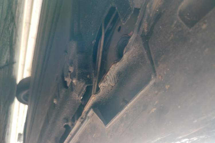 Used Leapmotor C01 2023 525 Comfort Edition Chassis Front Left