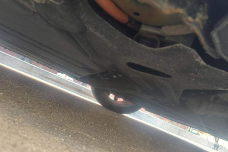 Used Leapmotor C01 2023 525 Comfort Edition Chassis Front Right