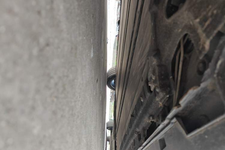Used Leapmotor C01 2023 525 Comfort Edition Chassis Front Right