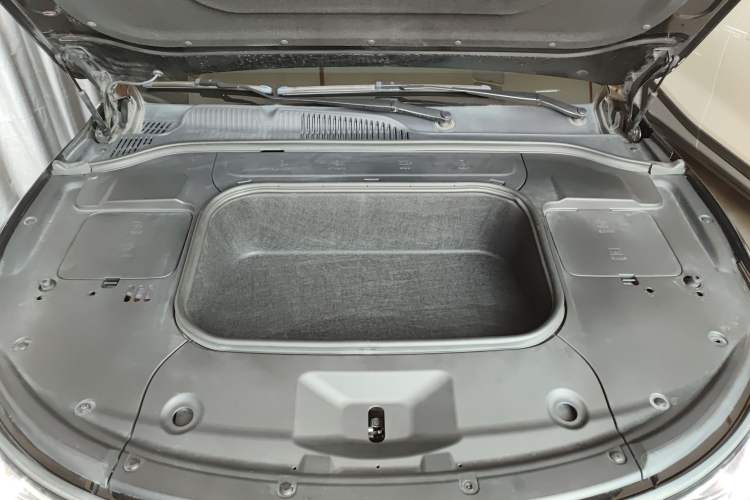 Used Leapmotor C01 2023 525 Comfort Edition Engine Bay