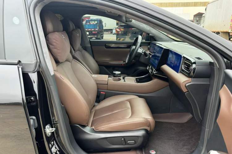 Used Leapmotor C01 2023 Range-Extended 316 Smart Edition Interior 7