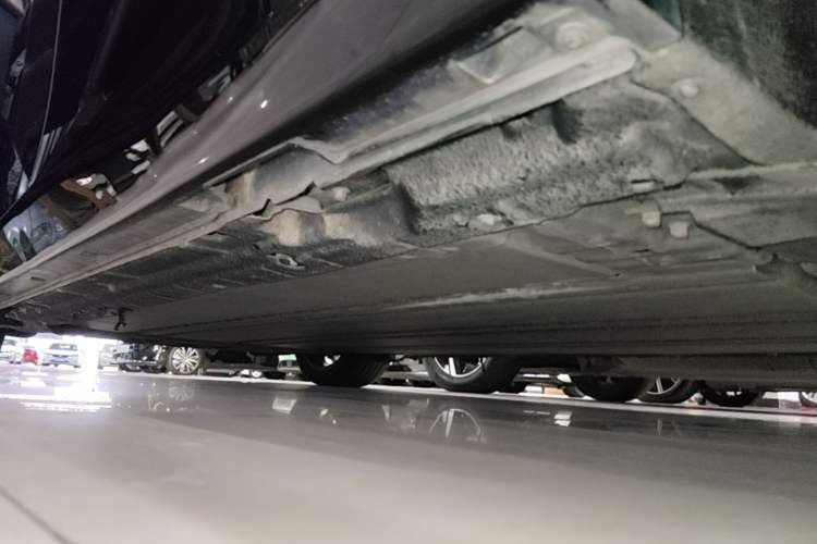 Used Leapmotor C01 2023 525 Smart Drive Edition Left Side Sill